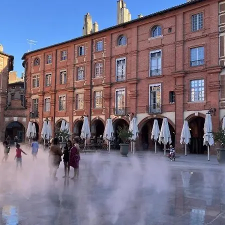 Homestay Canal Midi Piscine