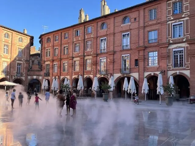Pansiyon Canal Midi Piscine