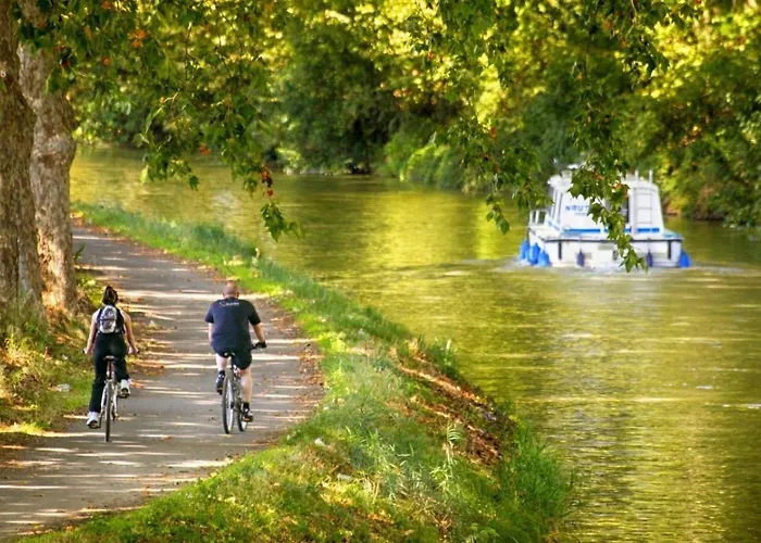 Pansiyon Canal Midi Piscine